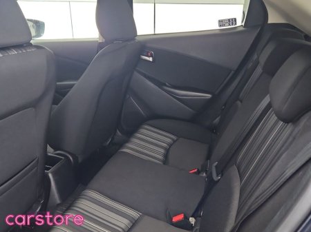 2020 Mazda Mazda2 - thumbnail 13