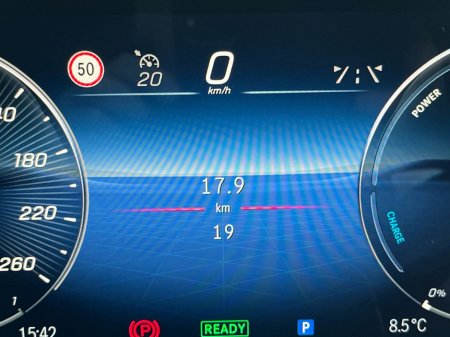 2026 Mercedes-Benz GLE Class 350DE 4MATIC AMG Line PHEV SUV €110,999 thumbnail