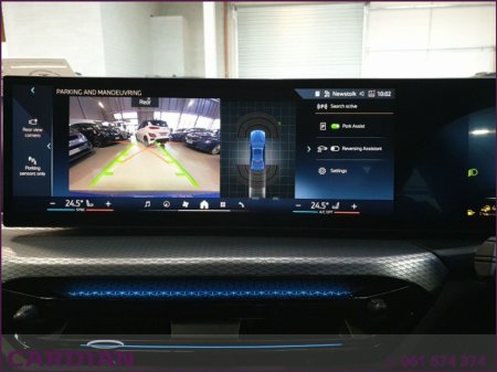 2025 BMW 3 Series - thumbnail 19