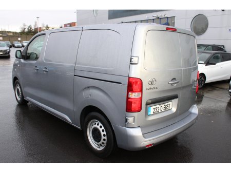 2023 Toyota Proace  €26,500
