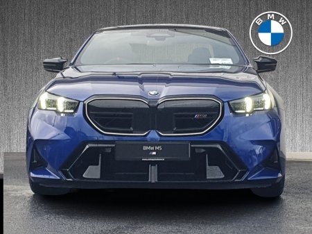 2026 BMW M5  thumbnail