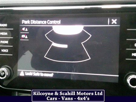 2022 Skoda Superb AMBITION 2.0 TDI 150HP 5DR thumbnail