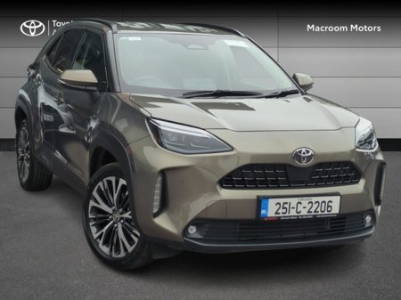 2025 Toyota Yaris Cross - thumbnail 1