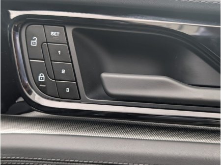 2025 Porsche Panamera Hybrid 4 - 4+1 Adaptive Cruise Control *ARRIVING SOON* €129,888 thumbnail