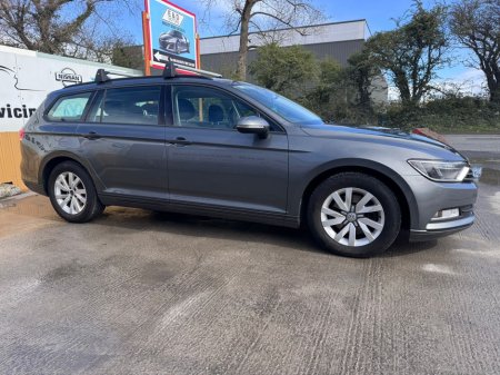 2016 Volkswagen Passat - thumbnail 13