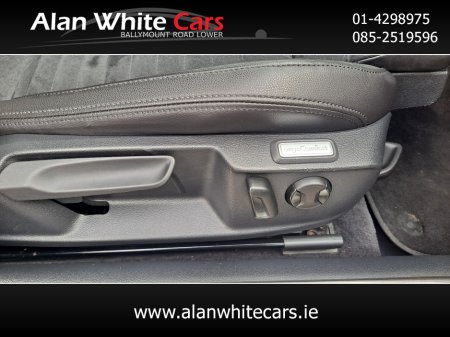 2019 Volkswagen Passat HIGHLINE 2.0 TDI MANUAL 6SPEED FWD 150HP 4DR €22,950 thumbnail