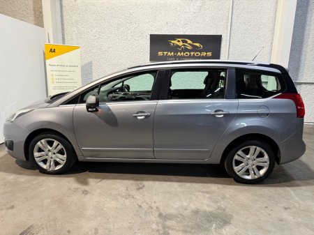 2016 Peugeot 5008 - thumbnail 12