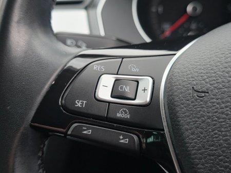 2016 Volkswagen Passat 1.6 TDI 120HP Comfortline €13,450 thumbnail