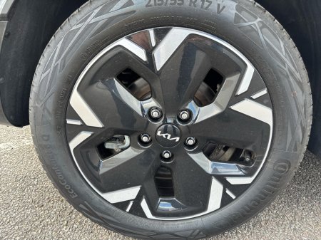 2025 Kia Niro - thumbnail 4