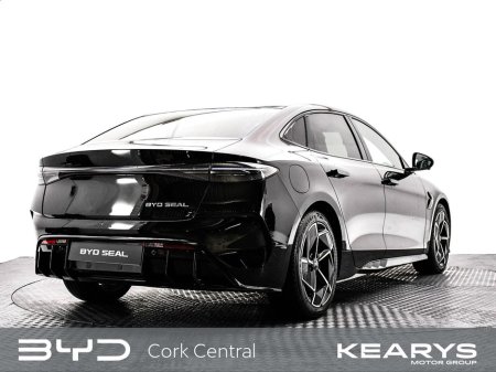 2024 BYD Seal 82.5kWh Excellence 4WD €42,888 thumbnail