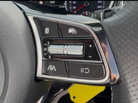 2022 Kia Ceed - thumbnail 4