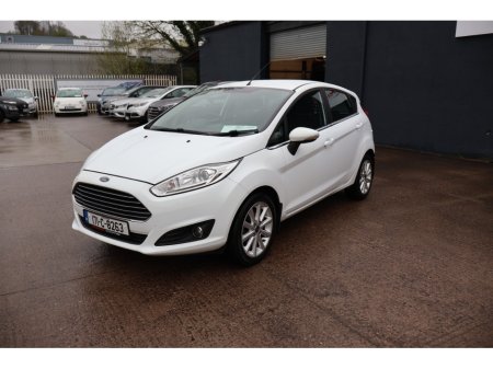 2017 Ford Fiesta - thumbnail 5