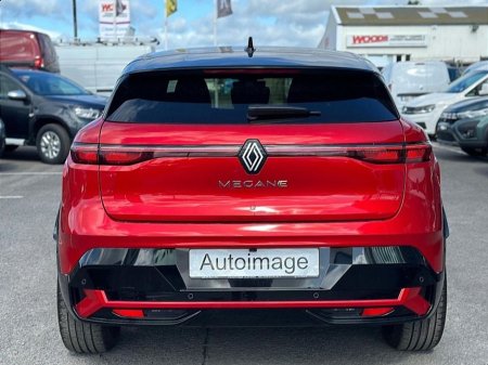 2023 Renault Megane E-Tech EV60 220hp Techno Red / Black thumbnail