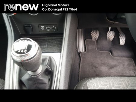 2022 Renault Captur 1.0 TCe 90 DFull Limited €21,900 thumbnail