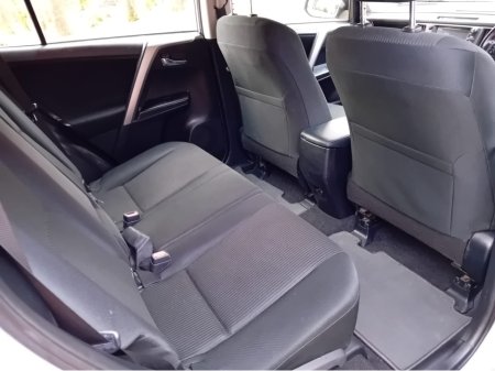 2017 Toyota Rav4 - thumbnail 12