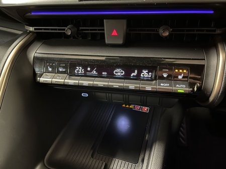 2024 Toyota C-HR - thumbnail 7