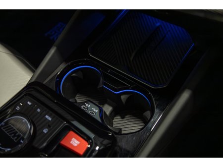 2025 BMW M5  €129,950 thumbnail