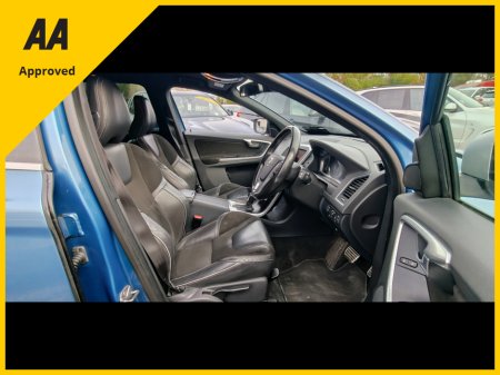 2017 Volvo XC60 - thumbnail 16