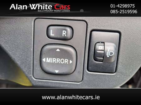 2019 Toyota Yaris High Spec  1.0 LUNA EDITION 5DR €11,950 thumbnail