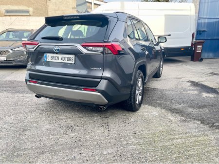 2024 Toyota Rav4 - thumbnail 18