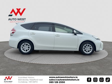 2020 Toyota Prius Alpha 2020 Toyota Prius Alpha  Self Charging Hybrid Automatic €19,950 thumbnail