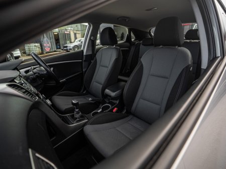 2014 Hyundai i30 - thumbnail 27