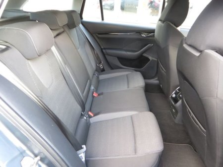 2021 Skoda Octavia AMB 2.0tdi 115HP 4DR €22,950 thumbnail