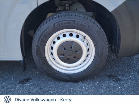 2026 Volkswagen Transporter TRENDLINE 2.0 TDI 150 BHP €31,000 thumbnail