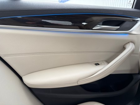 2022 BMW 5 Series - thumbnail 21