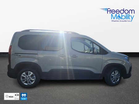 2020 Peugeot Rifter Wheelchair Access €19,495