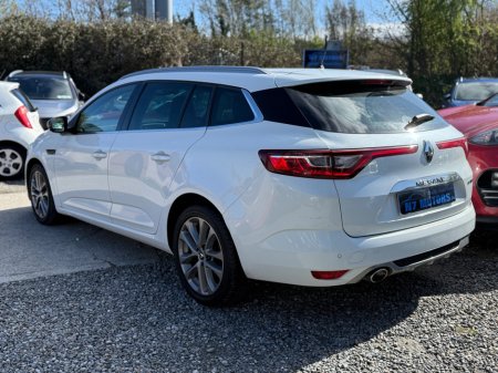 2017 Renault Megane - thumbnail 5