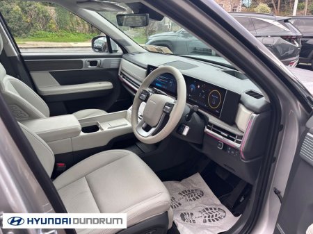 2025 Hyundai Santa Fe Phev Premium €64,950 thumbnail