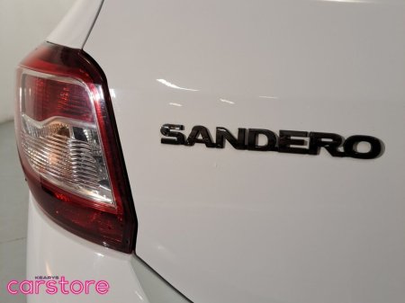 2015 Dacia Sandero Stepway TCe 90 S&S SIGNATURE €10,380 thumbnail