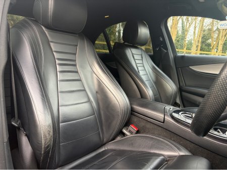 2017 Mercedes-Benz E Class - thumbnail 14