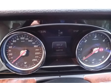 2017 Mercedes-Benz E Class - thumbnail 25