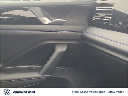 2024 Volkswagen Tiguan R-LINE AUTO 1.5 PHEV 204HP *PLUG IN HYBRID* *UP TO 100KM EV* *PETROL HYBRID* *REAR VIEW CAMERA* *HEATED SEATS* *PCP FINANCE AVAILABLE* €47,995 thumbnail