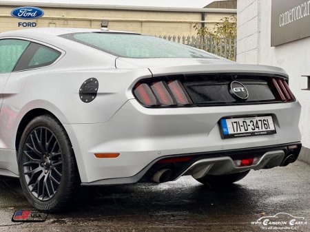 2017 Ford Mustang - thumbnail 10