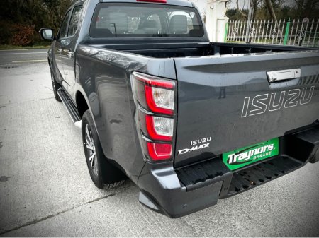 2026 Isuzu D-MAX LS AUTO 5 SEATER €333 ROAD TAX thumbnail