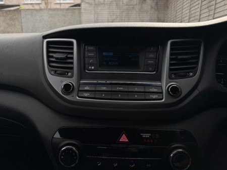 2018 Hyundai Tucson - thumbnail 10