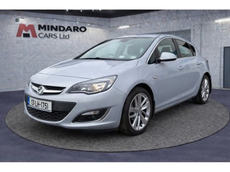 2013 Opel Astra - thumbnail 3