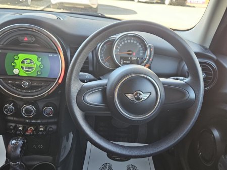2016 MINI Hatch - thumbnail 25