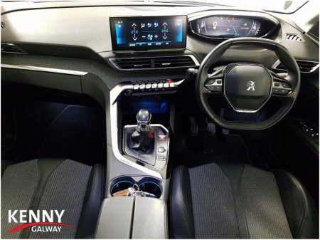 2021 Peugeot 3008 - thumbnail 19