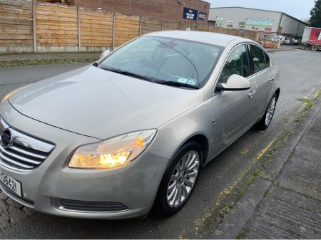 2010 Vauxhall Insignia - thumbnail 7