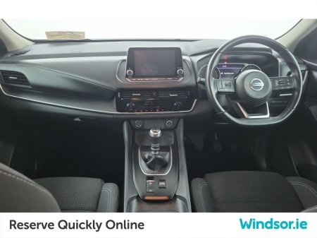 2022 Nissan Qashqai 1.3 PET MILD HYBRID SV €25,495 thumbnail