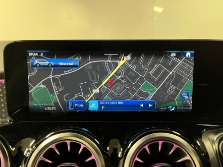 2024 Mercedes-Benz GLB 200d 5 Seat Progressive - Reversing Camera - Ambient Lighting - Sat Nav - Climate Control - Heated Seats - Keyless Start - Apple CarPlay/Android Auto €53,950 thumbnail