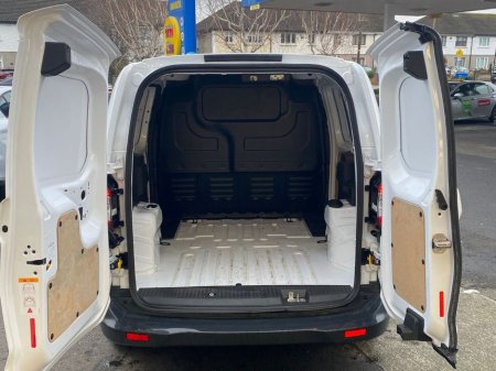 2022 Ford Transit Courier Trend 1.5TD 100PS M6 3DR €12,000 thumbnail