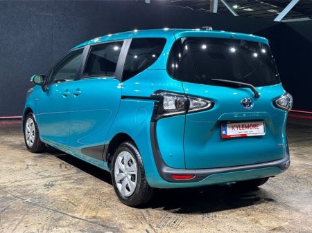 2019 Toyota Sienta - thumbnail 5