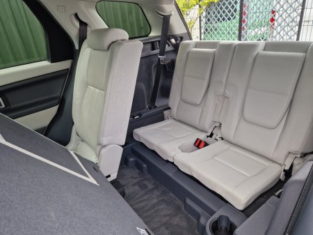 2016 Land Rover Discovery Sport - thumbnail 16