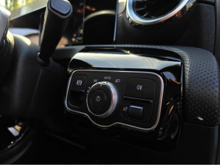 2020 Mercedes-Benz A Class - thumbnail 16