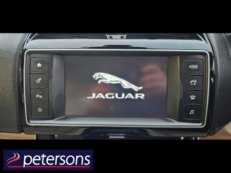 2015 Jaguar XE 2.0L 14D ADJ200 PRESTIGE 4DR AUTOMATIC €12,950 thumbnail